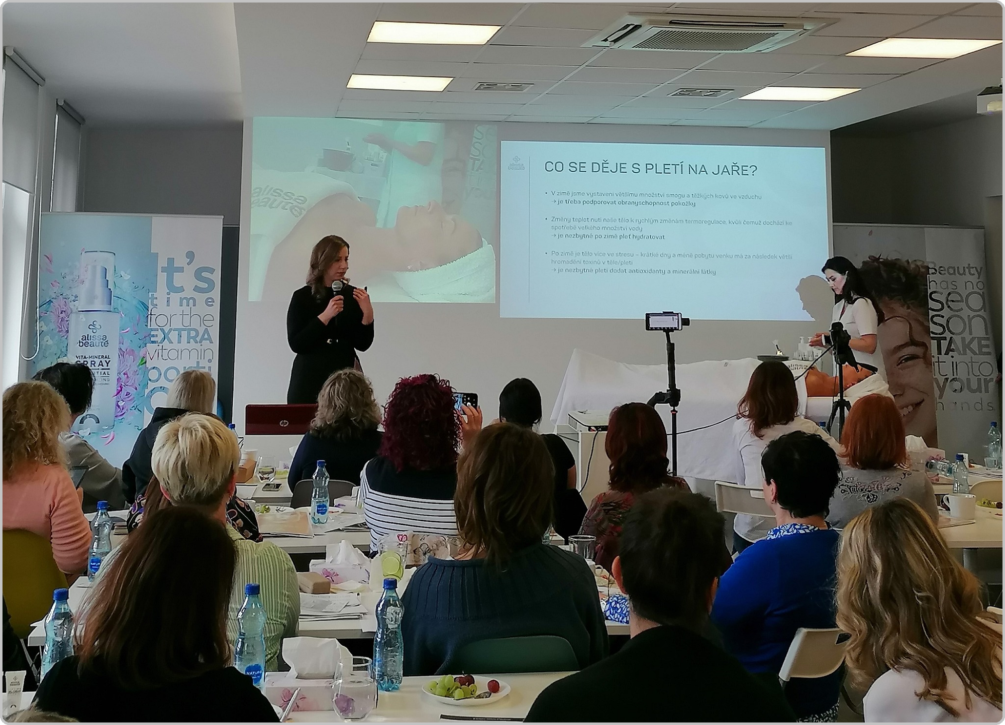 skoleni n - seda obla